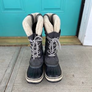 Sorel Joan of Artic Gray Winter Boots